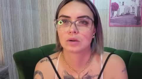 Isabella online show from May 12, 4:13 pm