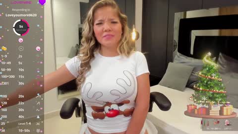 Mia online show from December 24, 4:33 am