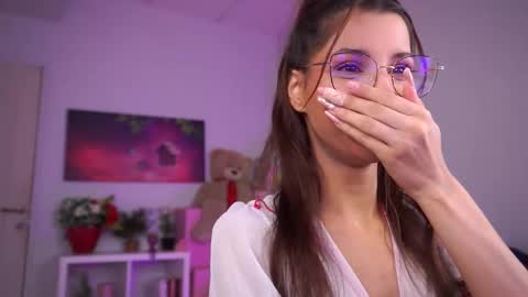 zariavera online show from October 19, 7:05 pm