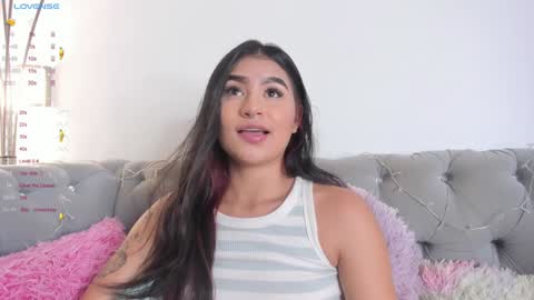  Zayda  online show from December 5, 7:28 pm