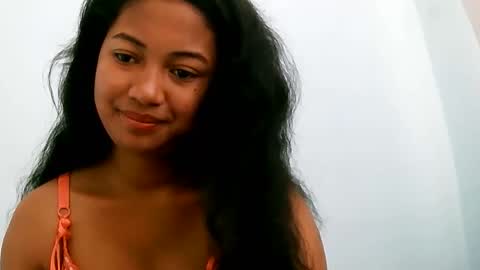 elly online show from May 20, 5:26 am