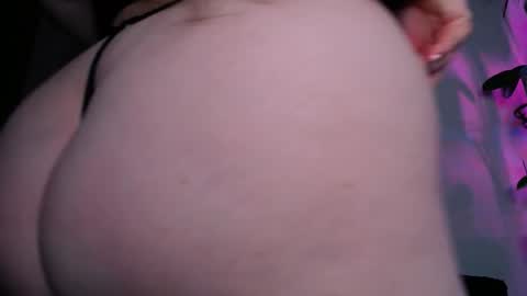 zinacorleone online show from May 20, 8:17 pm