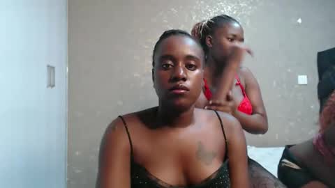 Zinadine online show from March 23, 3:29 pm