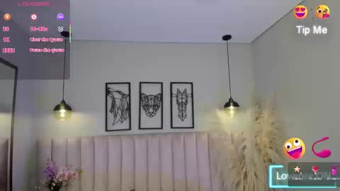 zoe_banks_ online show from September 10, 1:00 pm