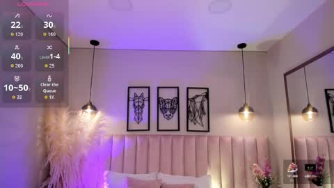 zoe_banks_ online show from September 28, 1:49 pm