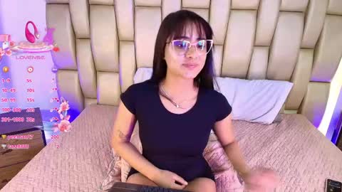 Your new obsession online show from May 25, 2:05 pm