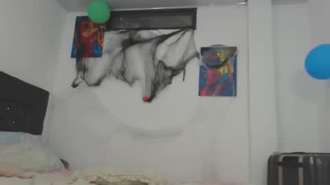 Zoe online show from November 1, 2:16 am