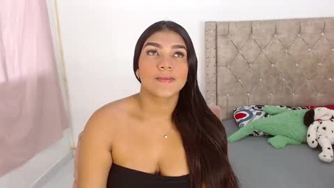 zoe_cute04 online show from September 23, 2:37 pm