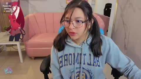Zoe  online show from May 21, 12:36 pm