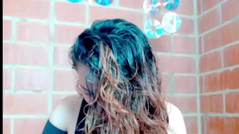 Snapshot of zoe_jones2 chatting on September 30, 12:55 pm Zoe online show from September 30, 12:55 pm