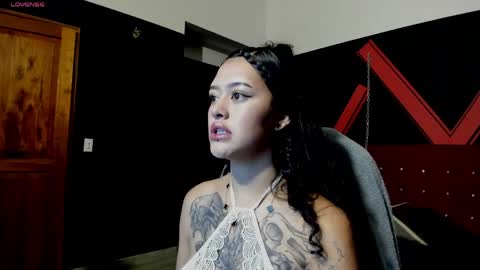 zoe  online show from April 5, 3:05 am