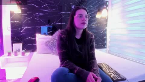 Zoe online show from October 26, 11:49 am