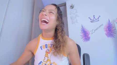 zoe online show from May 12, 12:08 am
