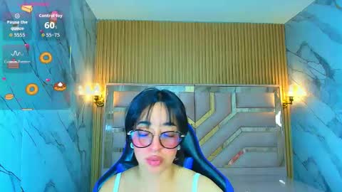 Zoe  online show from January 10, 3:22 am