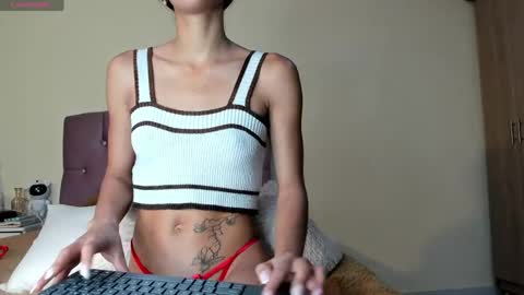 Zoe online show from March 30, 11:59 pm