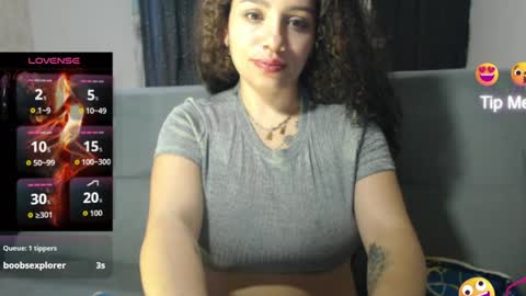 zoe tai online show from April 4, 8:02 am