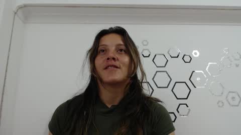 Carolina online show from December 15, 9:09 pm