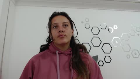 Carolina online show from December 16, 10:15 pm