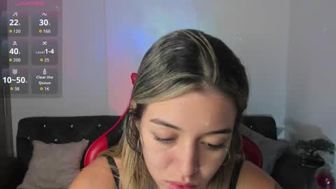  zoee jackson online show from October 13, 3:31 am