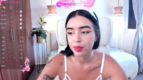  zoee jackson online show from January 14, 7:00 pm