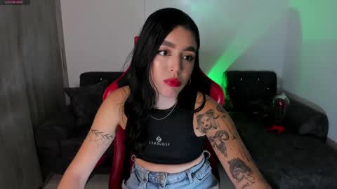  zoee jackson online show from May 16, 5:10 am