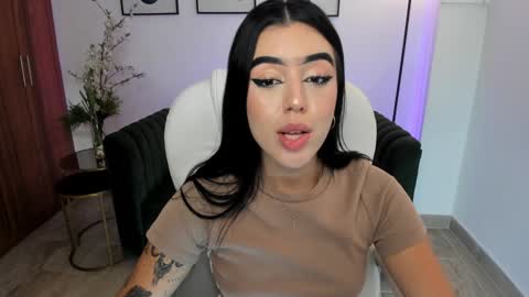  zoee jackson online show from January 10, 7:00 pm