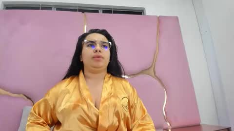 Zoe online show from January 8, 6:34 pm