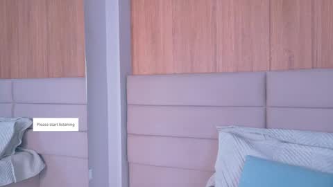 Zoe online show from May 11, 4:04 pm
