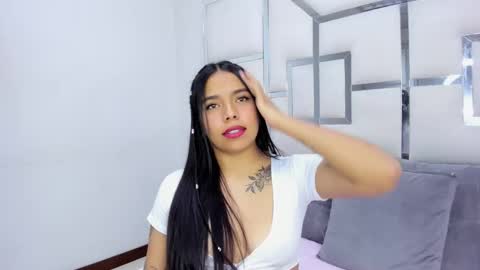 ZoeSwam online show from February 23, 12:09 pm