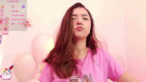 zoewillian online show from May 24, 12:42 am