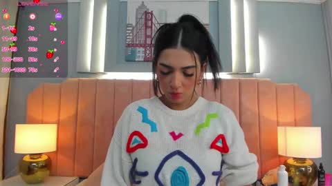 Snapshot of zoey_cute_ chatting on January 15, 2:49 am Valeria online show from January 15, 2:49 am