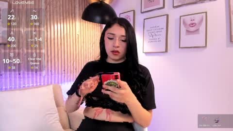 Zoey  online show from April 8, 12:40 pm