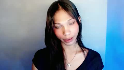 zoey online show from April 28, 7:34 am