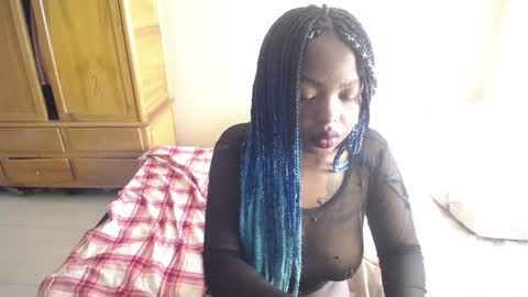 Zooe online show from March 5, 2:12 pm