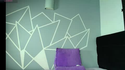 zpzphot online show from March 13, 2:57 am