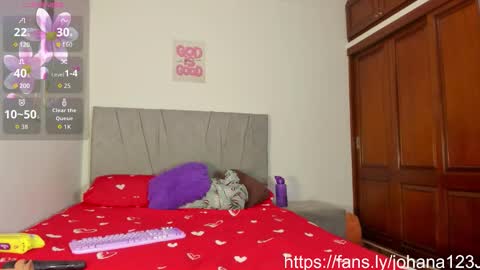 zule online show from March 18, 9:36 am