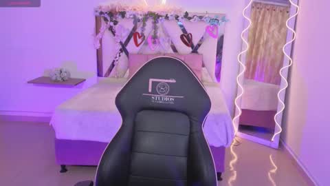 ZURY   online show from October 16, 11:35 am