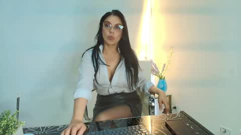 Zuzana21 online show from May 22, 2:26 pm