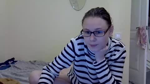 Zyuhre online show from September 29, 12:43 pm