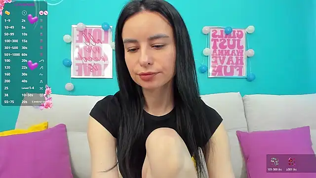 Horny Nikki  online show from April 6, 4:46 am