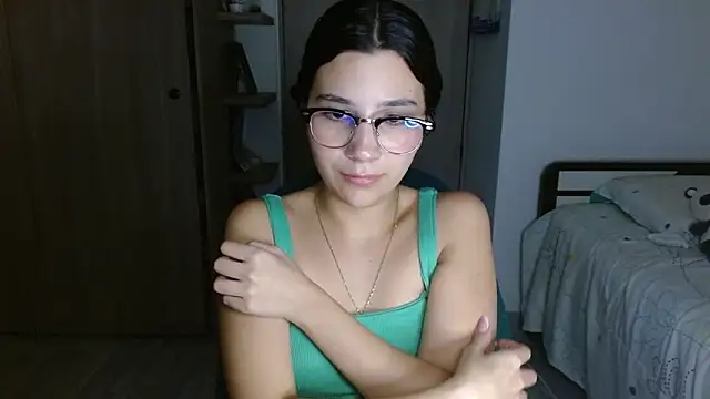 mia  lopez  online show from March 20, 4:39 am