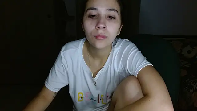 mia  lopez  online show from May 1, 5:10 am
