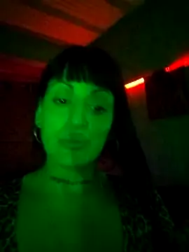 estefyzapata online show from March 11, 12:48 am