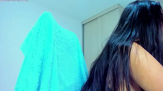 monica little23 online show from May 9, 6:21 pm