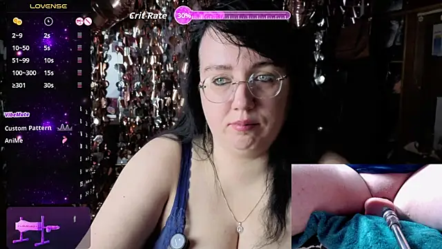 LeonaHarrison online show from May 16, 1:19 am
