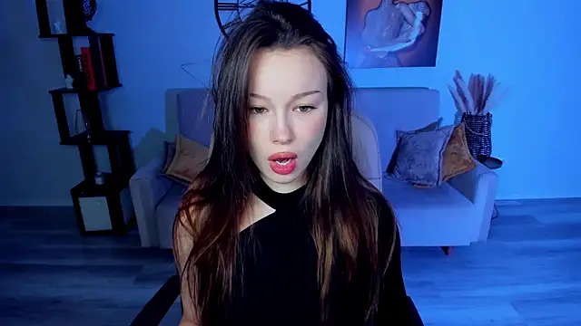 KaitieLove online show from September 30, 5:24 am