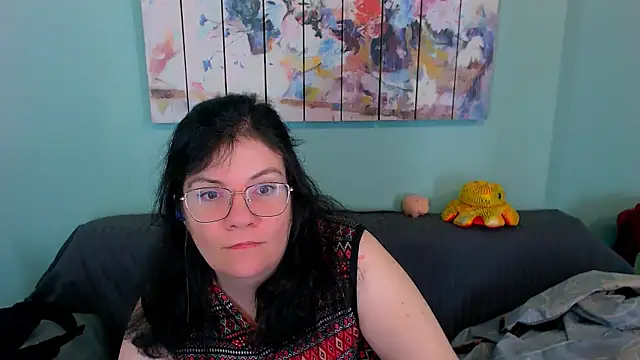 EverlyRays online show from May 7, 8:29 am
