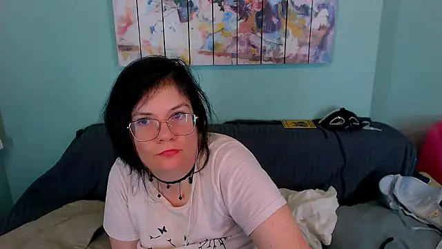 EverlyRays online show from March 4, 10:11 am