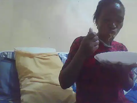 Smillie prety online show from May 11, 4:37 pm