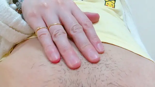 liliyRiSAcha-n online show from June 28, 6:09 am